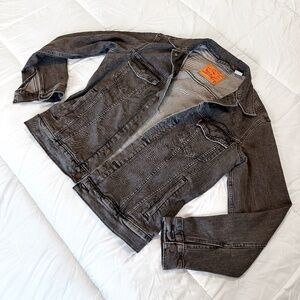 LEVI'S Denim Trucker Jacket (Medium | Gray)
